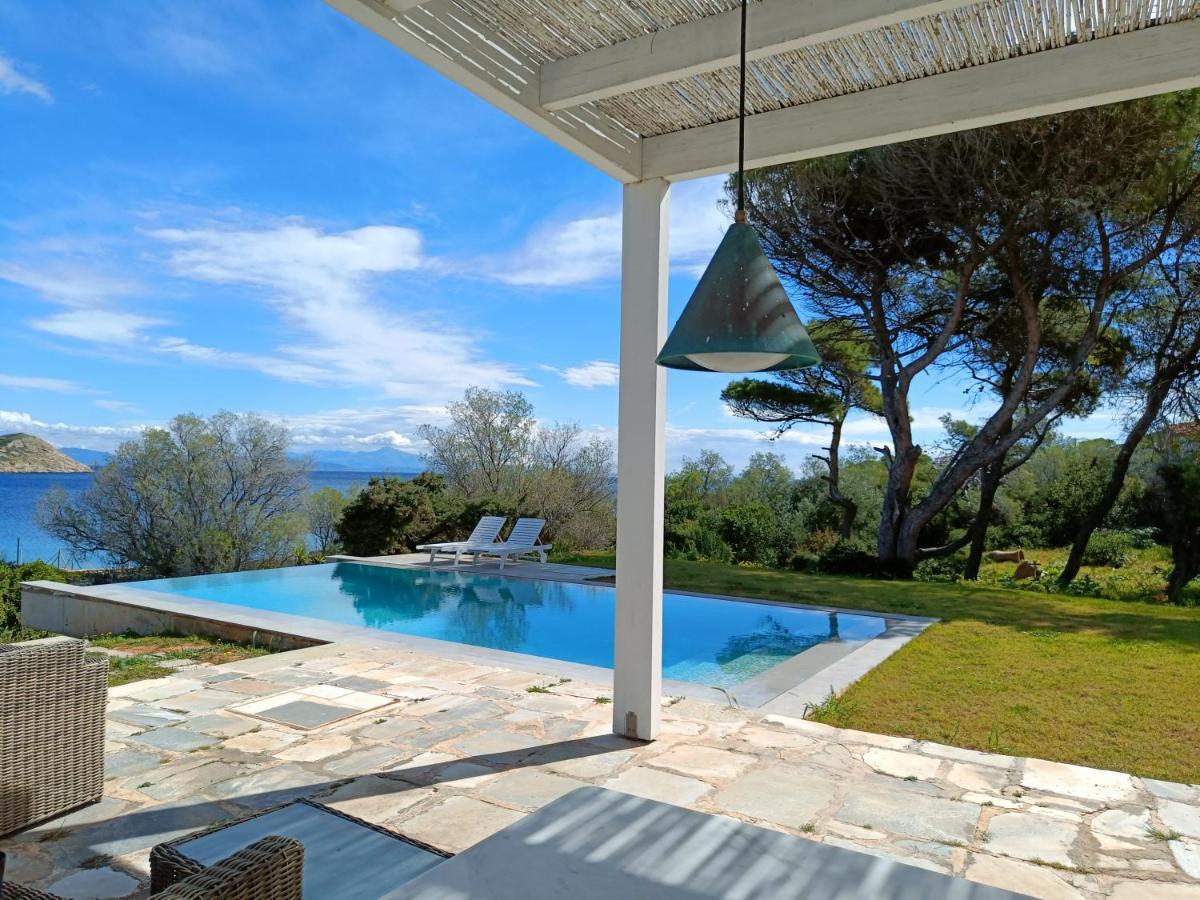 Summer Villa In Pórto Ráfti Kültér fotó