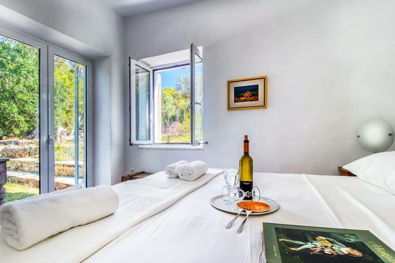 Summer Villa In Pórto Ráfti Kültér fotó