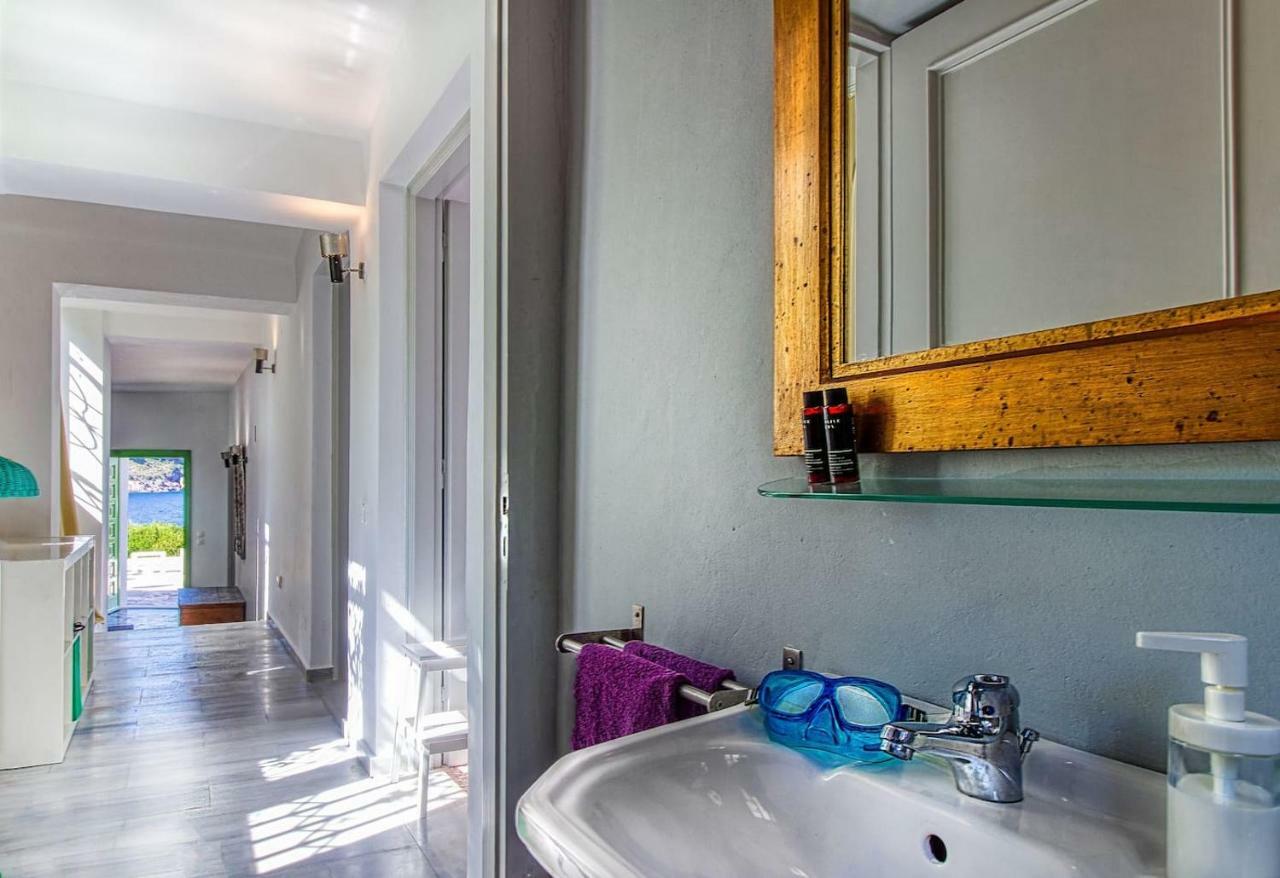 Summer Villa In Pórto Ráfti Kültér fotó